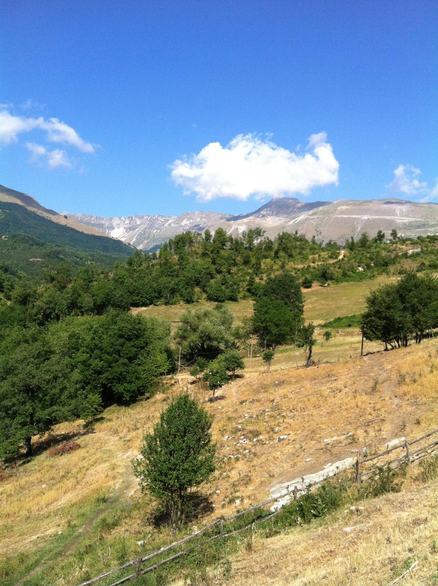 La Cittadella Dei Monti Sibillini Casa de hóspedes Montemonaco Exterior foto